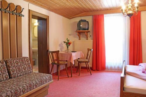Hostal Pension Aloisl`s Harmonie