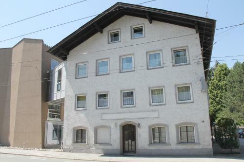 Hostal Snooze Guesthouse