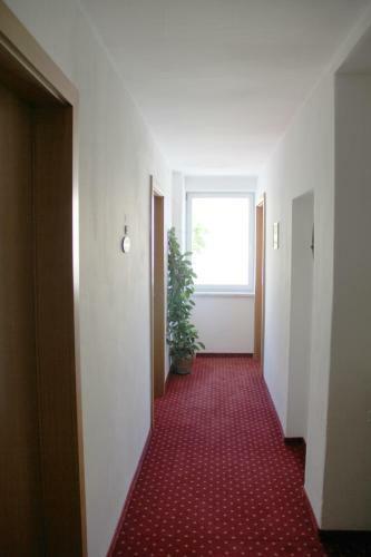 Hostal Snooze Guesthouse