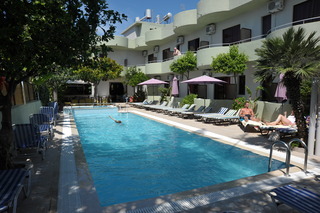 Hotel Anseli Studios