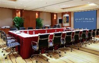 Pullman Yalong Bay Hotel & Resort Sanya