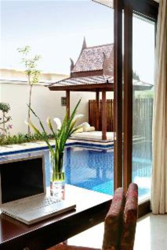 Pullman Yalong Bay Hotel & Resort Sanya