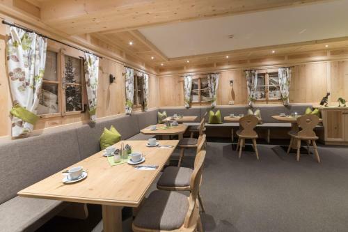 Hostal Apart Garni Sesvenna