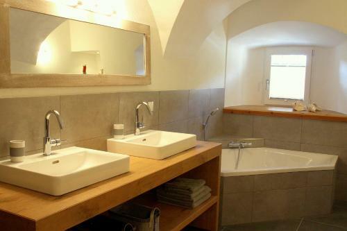 Tauern Apartment Schrempf - Anna