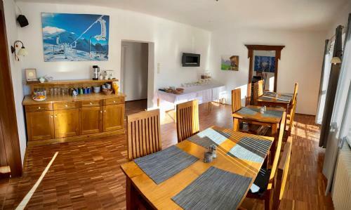 Hostal Landhaus Tauplitz