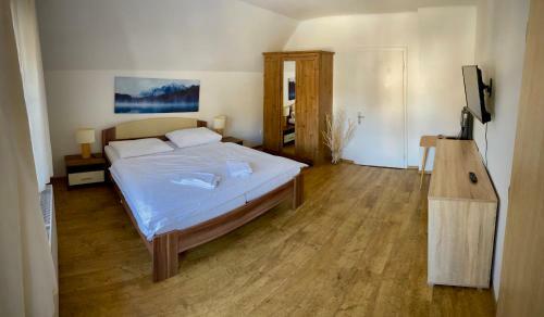 Hostal Landhaus Tauplitz