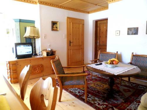 Apartamento Ferienwohnung Bauernstubn