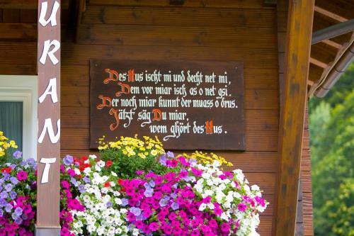 Hostal Alpengasthaus Muntafuner St�bli