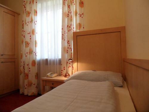 Hostal Pension Katrin