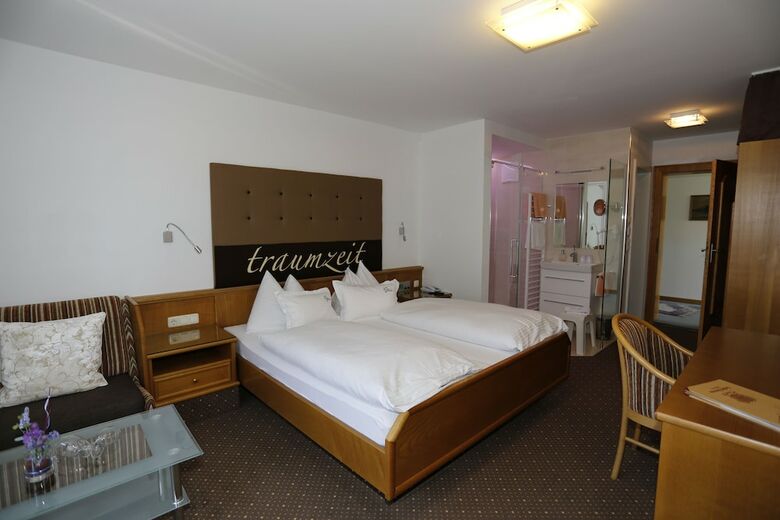Hotel Edelweiss