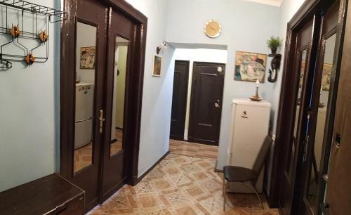 Room In Apartment Kirova 1