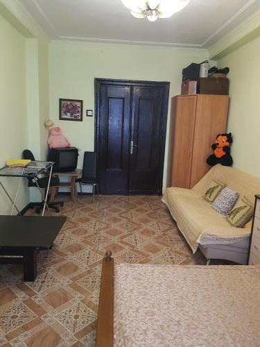 Room In Apartment Kirova 1