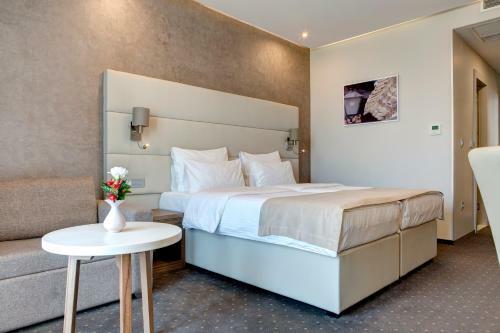 Hotel Eden