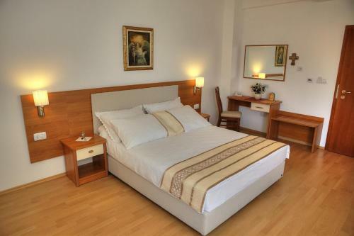 Hotel Leonardo