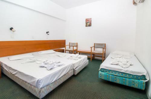 Hotel Achousa Apartments