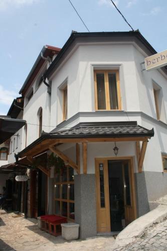 Hostal Accommodation Magaza