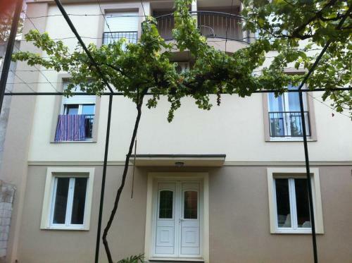 Hostal Guesthouse Liska