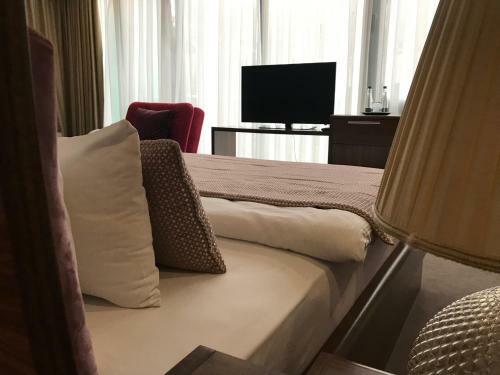 Hotel R