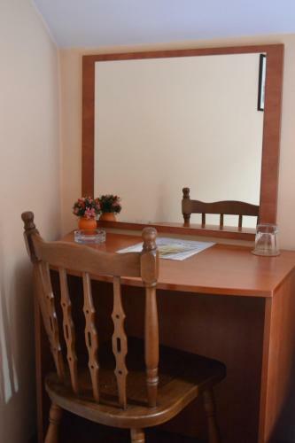 Hostal Ada Hotel