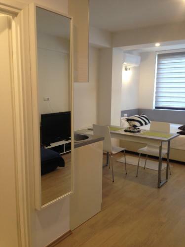 Dea's Studio Apartment
