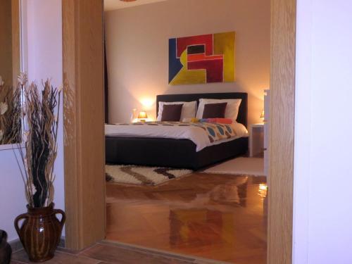 Apartment Center 2