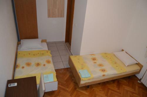 Bed & Breakfast Rooms Modana