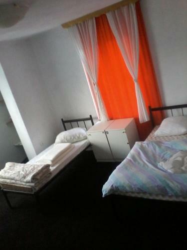 Hostal Guest House Emir