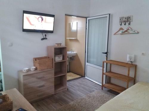 Apartment Mana