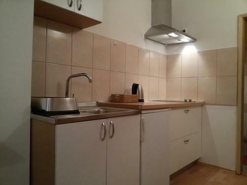 Apartment Mana