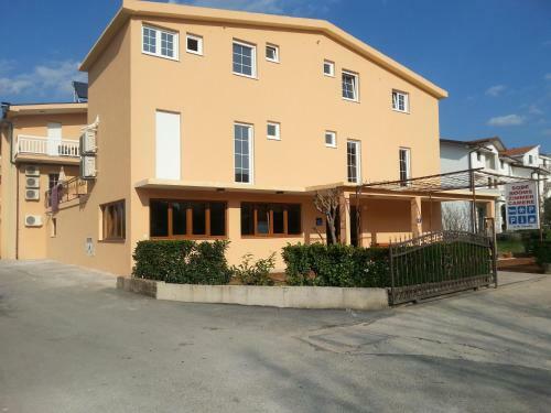 Hostal Pansion Turudi?