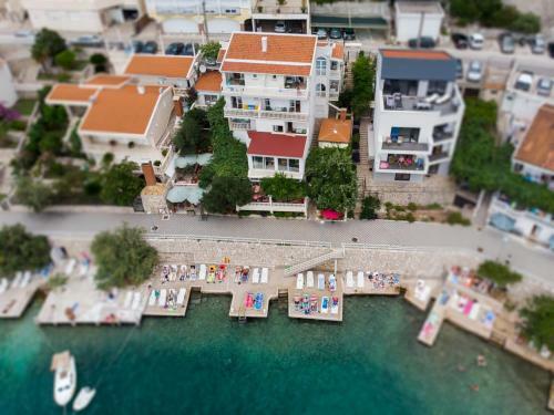 Apartments Villadom
