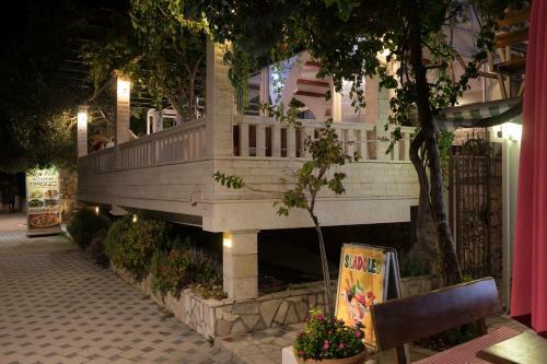 Apartments Villadom