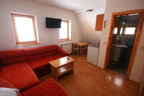 Apartments Prijatelji