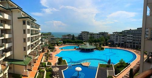 Apartments In Emerald Resort