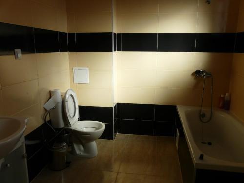 Hostal Yuliya Guest House