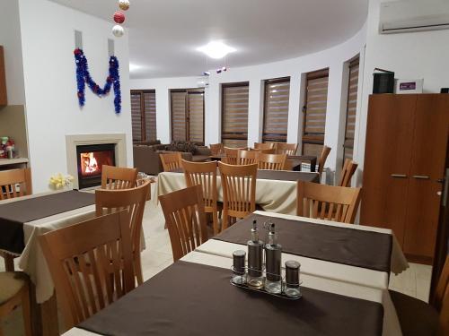 Hostal Yuliya Guest House