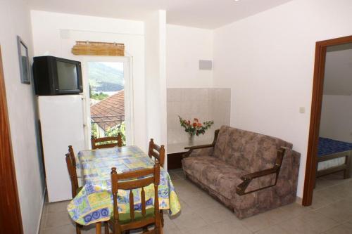 Apartment Orebic 266a