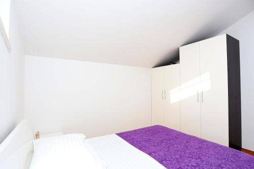 Apartment Zecevo Rtic 10333b