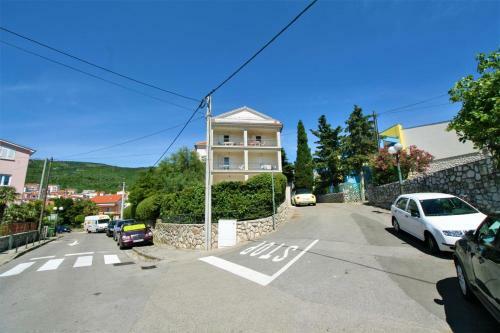 Apartment Selce 5496a