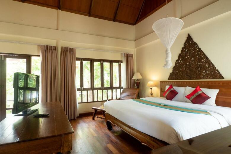 Hotel Royal Lanta Resort