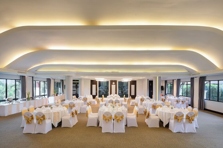 Hotel Springfield Village Golf & Spa