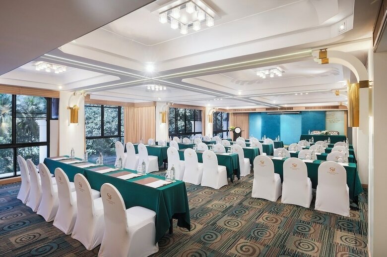 Hotel Springfield Village Golf & Spa