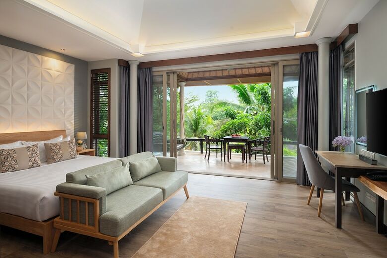 Hotel Springfield Village Golf & Spa