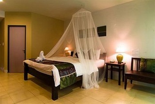 Hotel Bacchus Home Resort