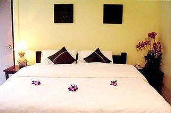 Hotel Bacchus Home Resort