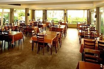 Hotel Bacchus Home Resort