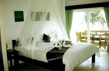 Hotel Bacchus Home Resort