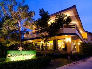 Hotel Bacchus Home Resort