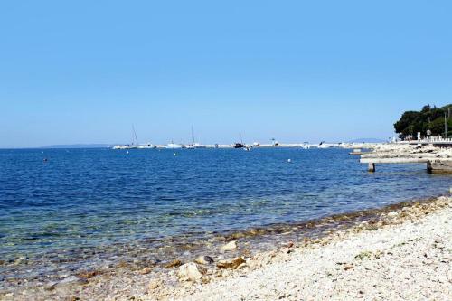 Holiday Home Novalja 11512