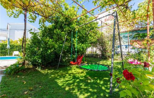 Apartment Kastel Stari 20